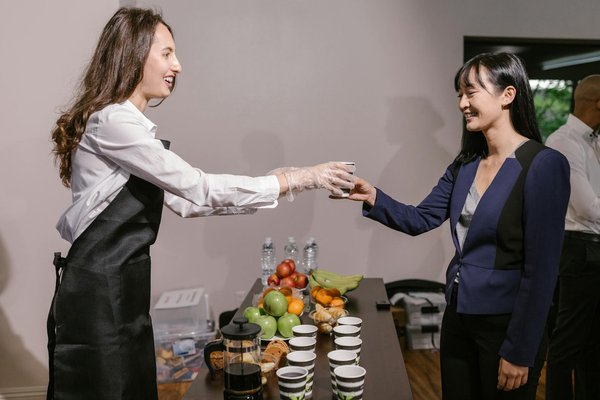 Quels sont les avantages de l'utilisation de l'intelligence artificielle pour la gestion des ressources humaines?